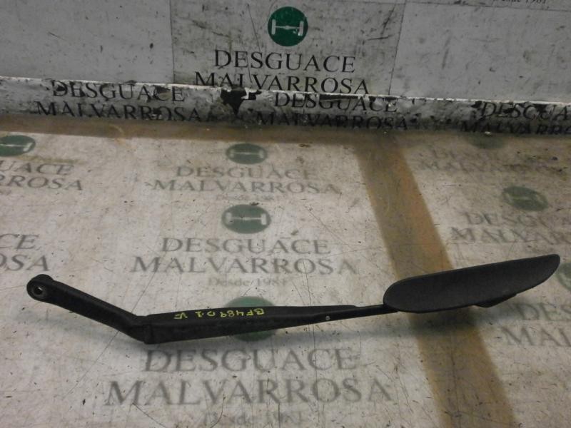 Recambio de brazo limpia delantero izquierdo para hyundai santa fe (sm) 2.4 gls referencia OEM IAM 9831026040  