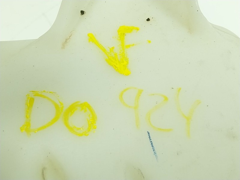 Recambio de deposito limpia para ford ecosport 1.5 tdci referencia OEM IAM  CN1517618AA 