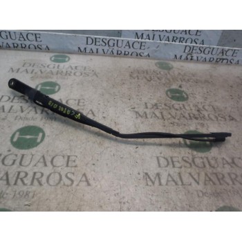 BRAZO LIMPIA DELANTERO DERECHO 