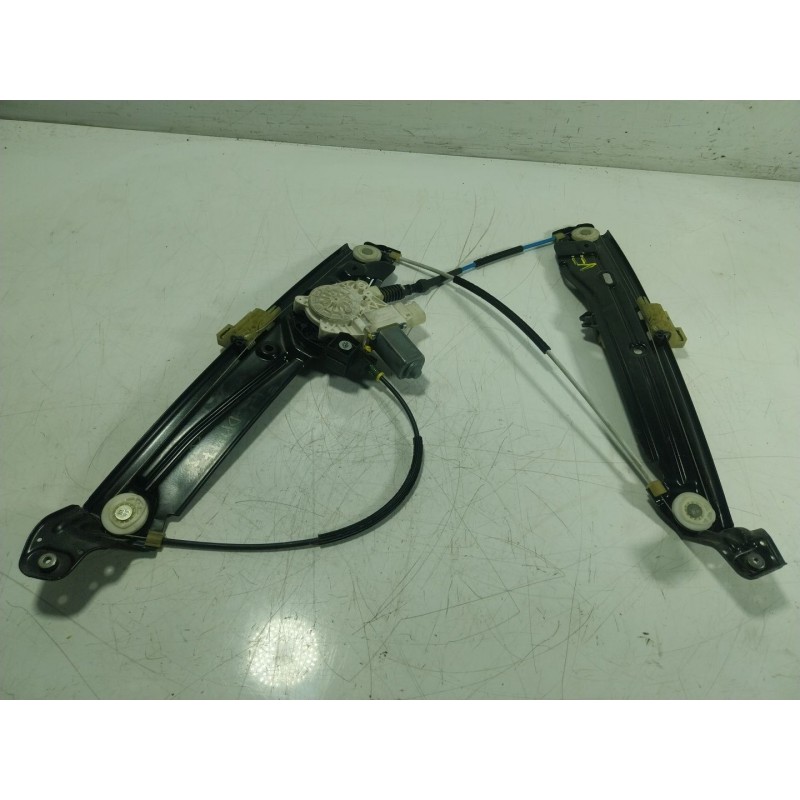 Recambio de elevalunas delantero izquierdo para bmw 5 (f10) 520 d referencia OEM IAM  72481710 