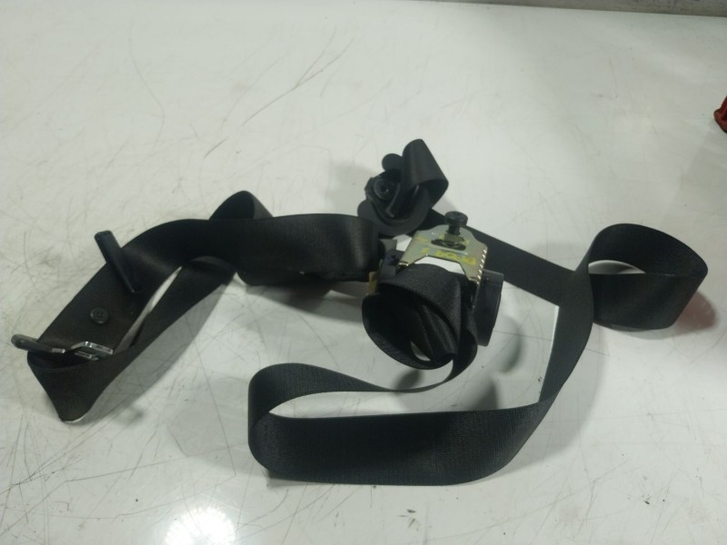 Recambio de cinturon seguridad delantero derecho para bmw 5 (f10) 520 d referencia OEM IAM  610126200B 