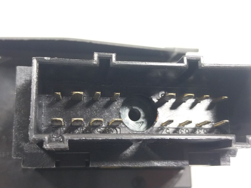 Recambio de mando luces para ford kuga i 2.0 tdci referencia OEM IAM  7M5T13A024CA 