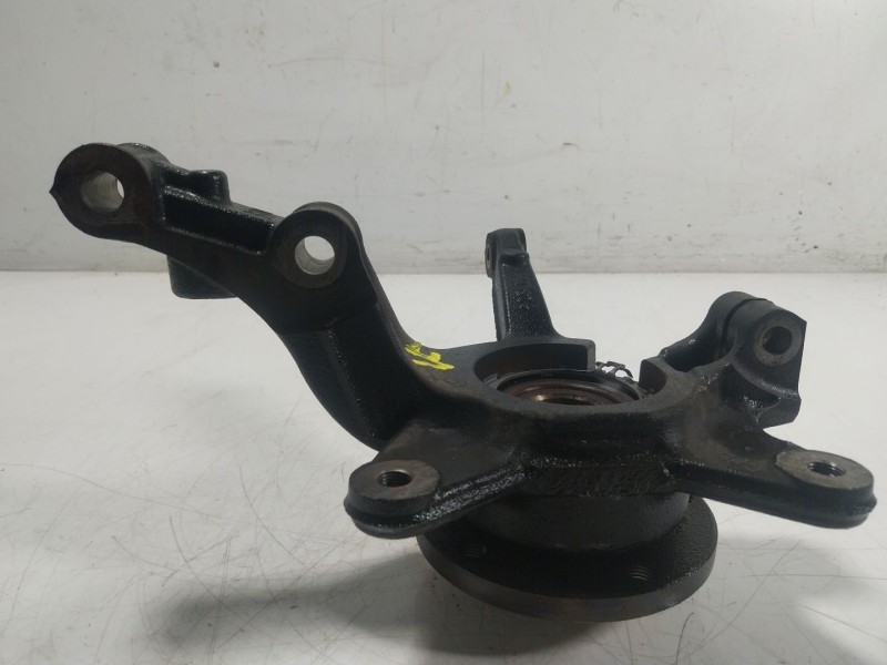 Recambio de mangueta delantera derecha para renault kangoo / grand kangoo ii (kw0/1_) 1.5 dci 80 (kw15) referencia OEM IAM   