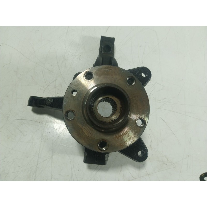 Recambio de mangueta delantera derecha para renault kangoo / grand kangoo ii (kw0/1_) 1.5 dci 80 (kw15) referencia OEM IAM   