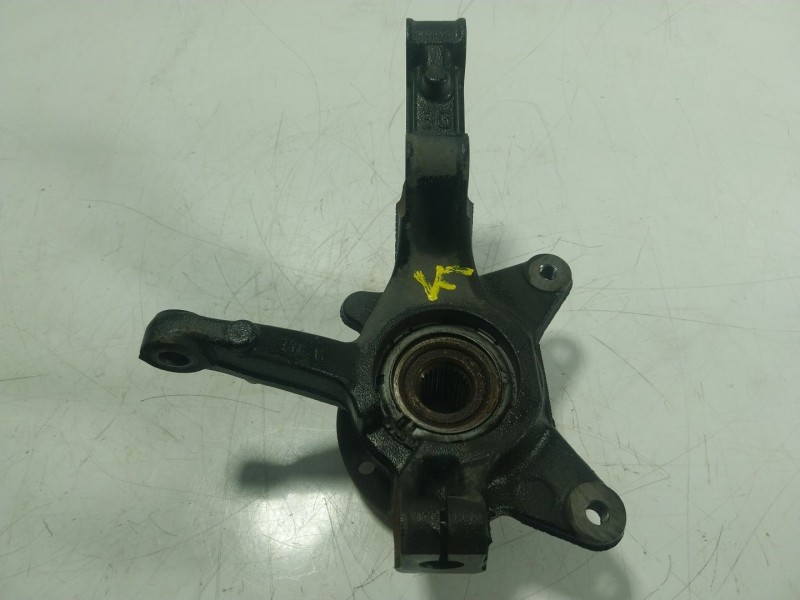 Recambio de mangueta delantera izquierda para renault kangoo / grand kangoo ii (kw0/1_) 1.5 dci 80 (kw15) referencia OEM IAM   