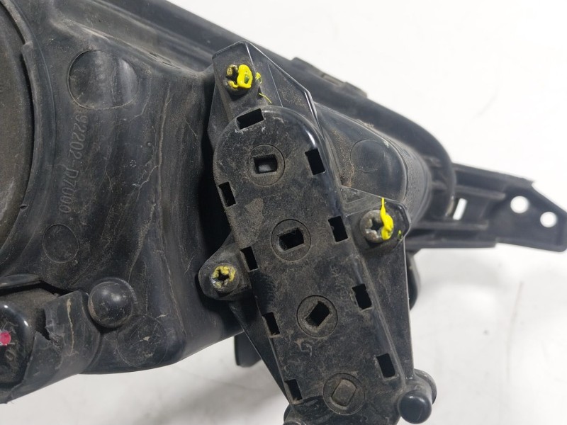Recambio de faro antiniebla derecho para hyundai tucson (tl, tle) 1.7 crdi referencia OEM IAM   
