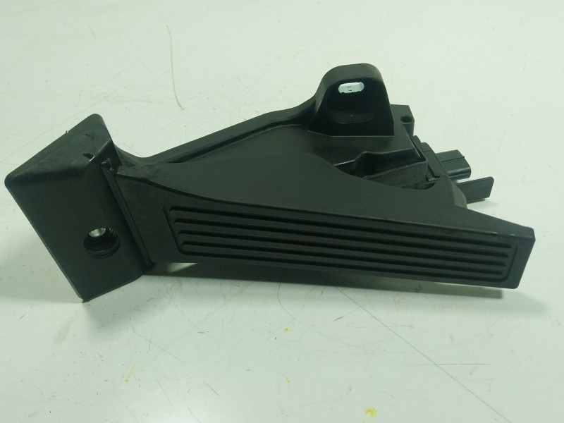 Recambio de potenciometro pedal para hyundai tucson (tl, tle) 1.7 crdi referencia OEM IAM   