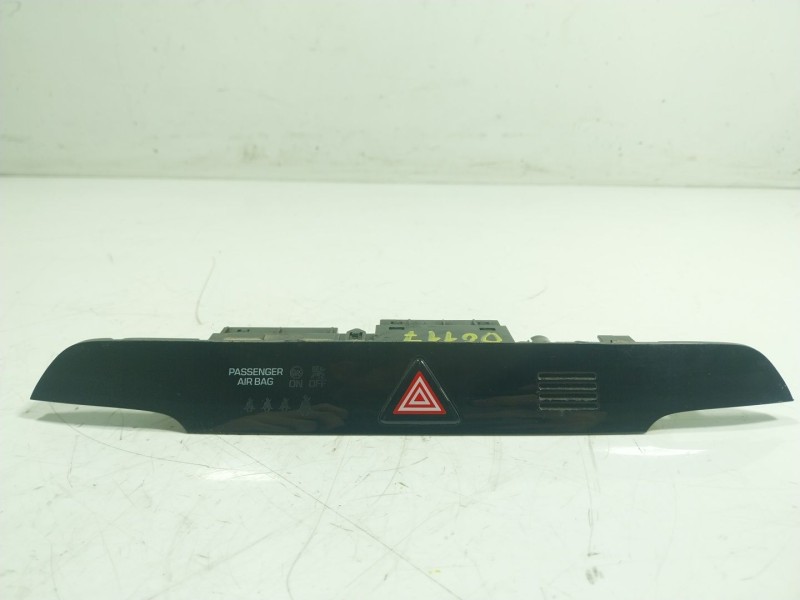 Recambio de warning para hyundai tucson (tl, tle) 1.7 crdi referencia OEM IAM  93700D7100 