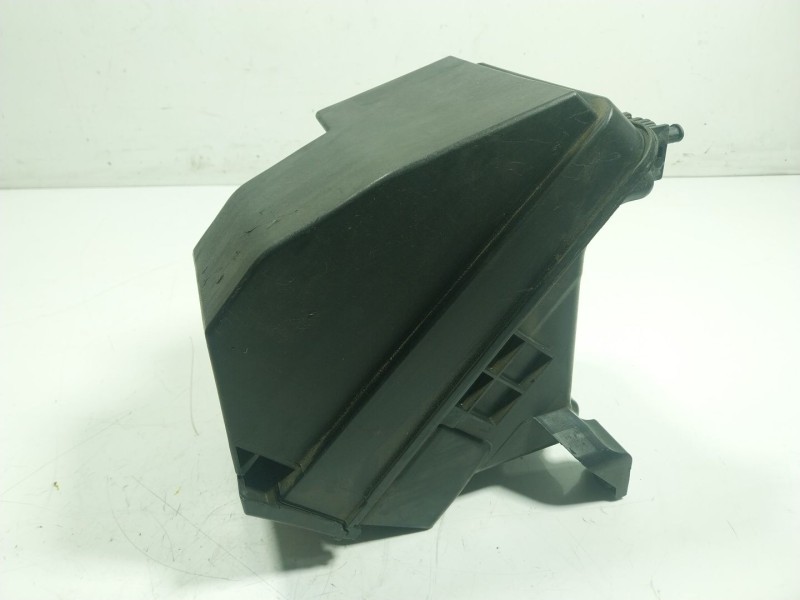 Recambio de filtro aire para hyundai tucson (tl, tle) 1.7 crdi referencia OEM IAM  28110D3100 