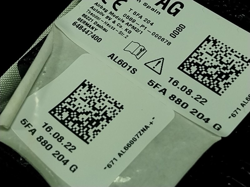 Recambio de salpicadero para cupra leon sportstourer (kl8) 1.4 tsi phev referencia OEM IAM 5FB857003N4PK 5FA880204G 5FA880204H