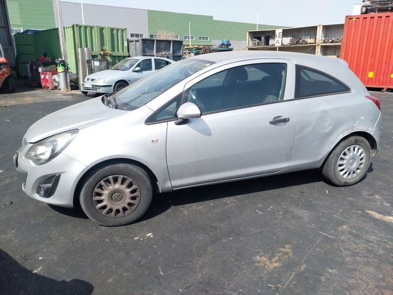 opel corsa d (s07) del año 2014