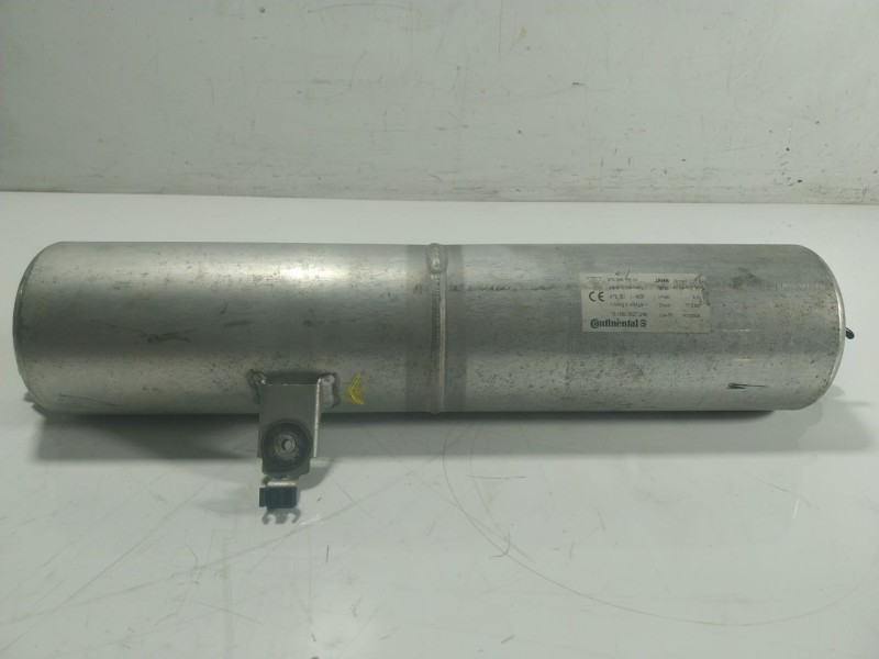 Recambio de deposito suspension para porsche panamera (970) 4.8 turbo referencia OEM IAM  97035815503 