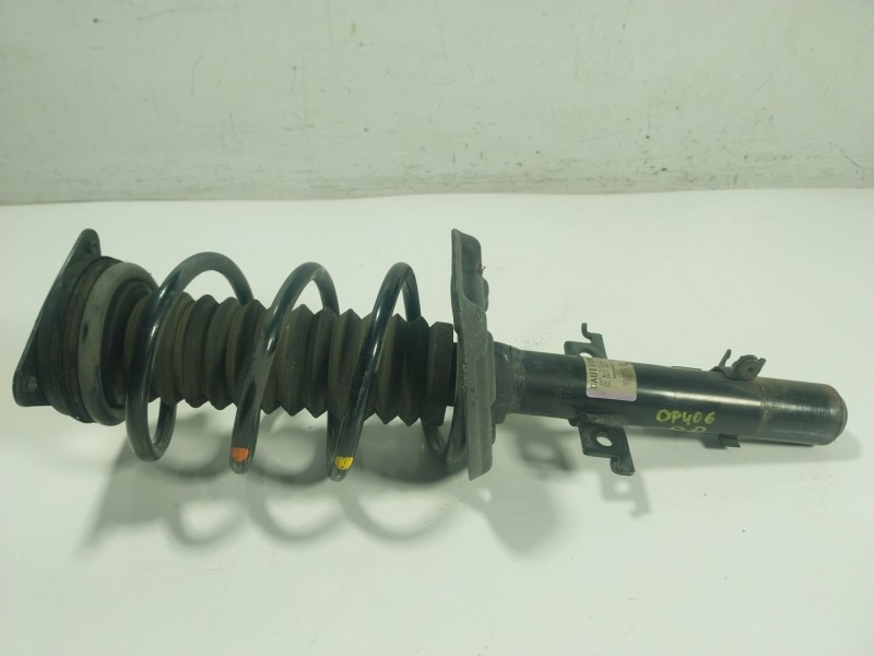 Recambio de amortiguador delantero derecho para nissan qashqai ii suv (j11, j11_) 1.6 dci referencia OEM IAM  54302HV01B 