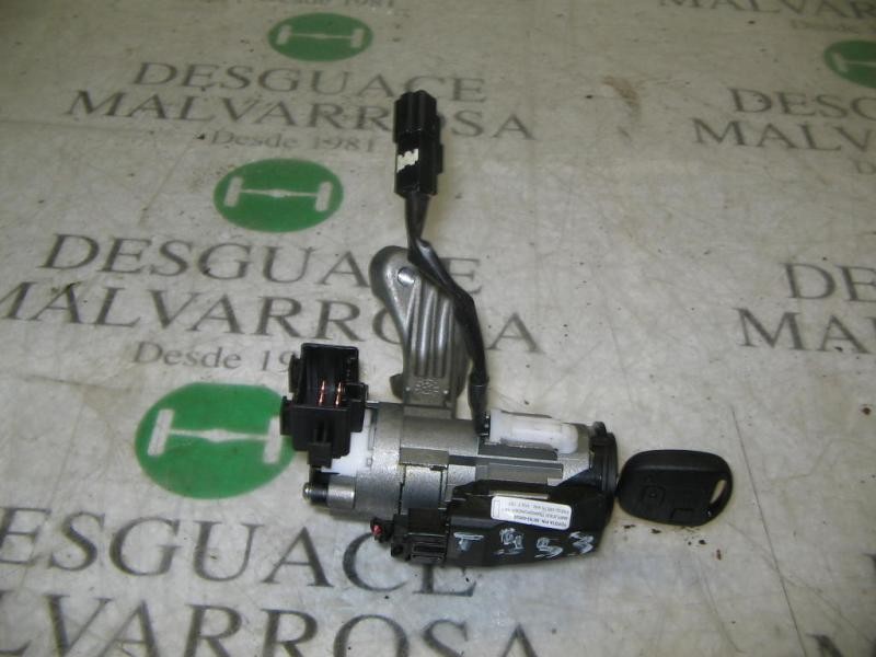 Recambio de antirrobo para toyota corolla (e12) 1.6 terra berlina referencia OEM IAM   