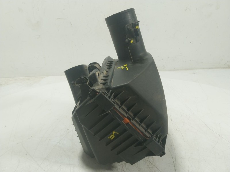 Recambio de filtro aire para opel vivaro b furgoneta (x82) 1.6 cdti (05) referencia OEM IAM  165009078R 