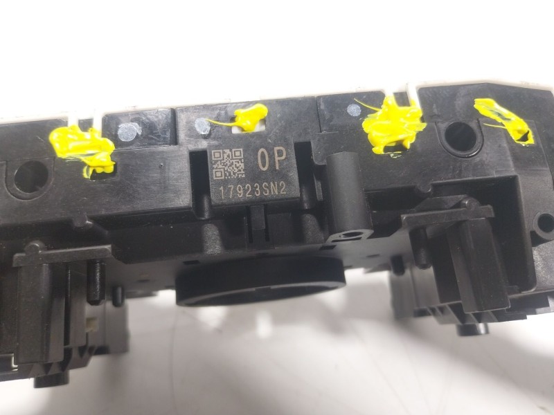 Recambio de mando luces para nissan qashqai ii suv (j11, j11_) 1.6 dci referencia OEM IAM  17923SN2 