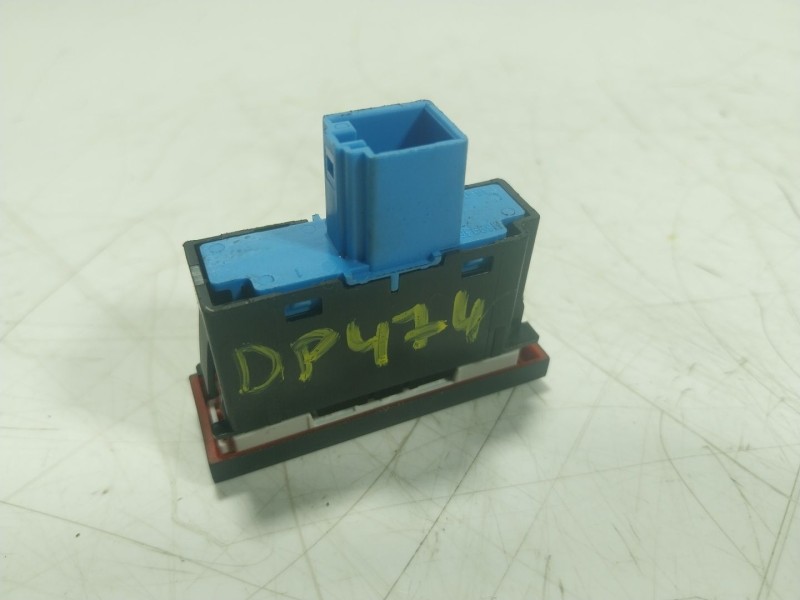 Recambio de warning para volkswagen t-roc (a11, d11) 2.0 tdi referencia OEM IAM  2GA953509ECU 