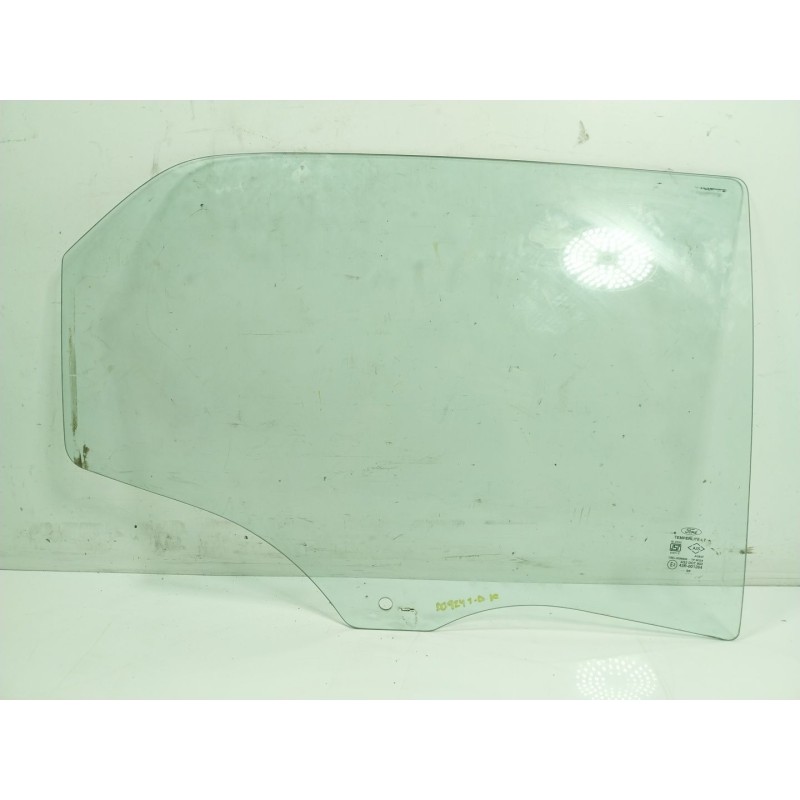 Recambio de cristal puerta trasero derecho para ford ecosport 1.5 tdci referencia OEM IAM 1820647  