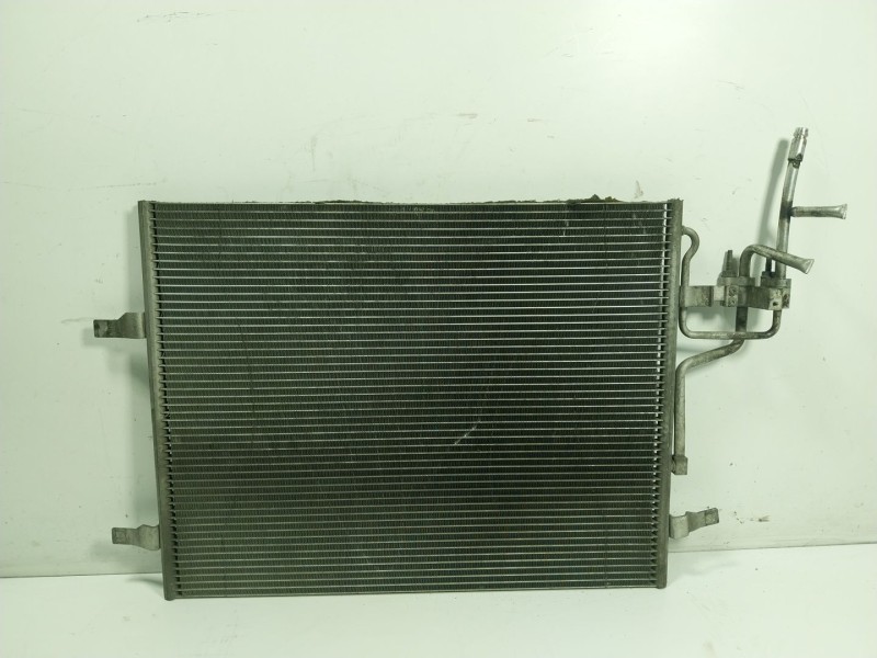 Recambio de condensador aire acondicionado para ford kuga i 2.0 tdci referencia OEM IAM 1522067 8V4119710AB 