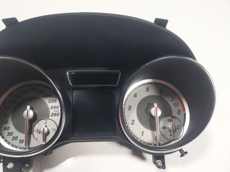 Recambio de cuadro instrumentos para mercedes-benz cla coupé (c117) cla 250 (117.344) referencia OEM IAM  A1179006100 