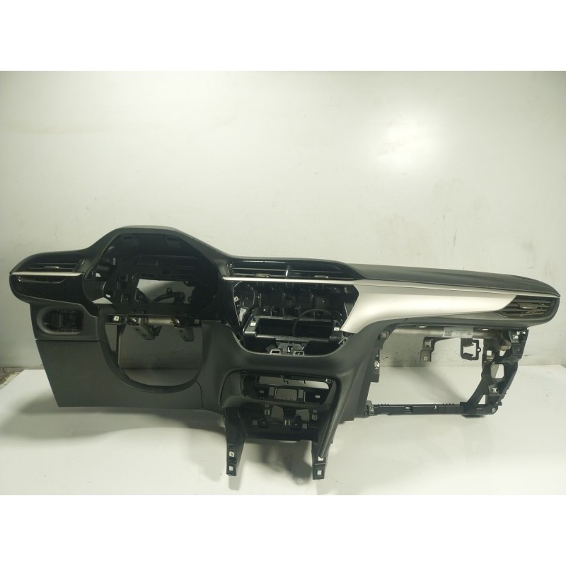 Recambio de salpicadero para opel corsa f (p2jo) 1.2 (68) referencia OEM IAM   