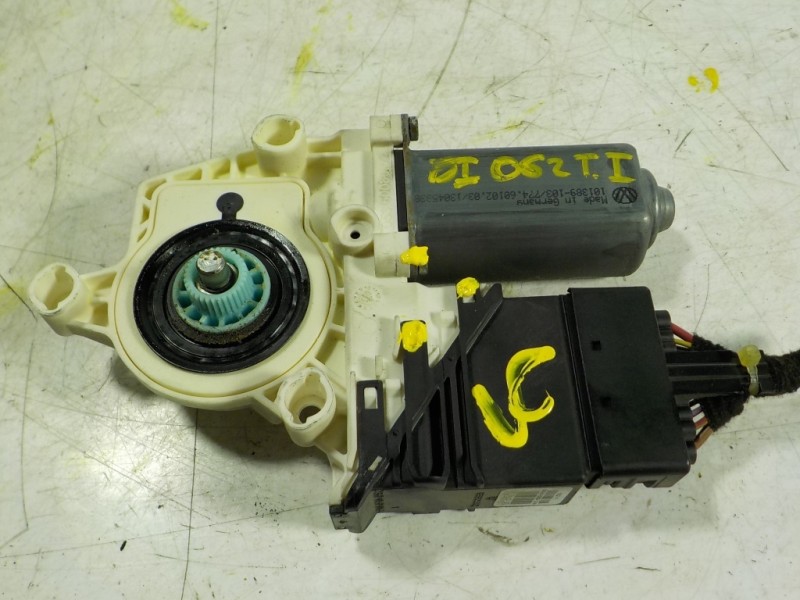 Recambio de motor elevalunas trasero izquierdo para seat leon (1m1) 1.6 16v referencia OEM IAM  1C0959811A 