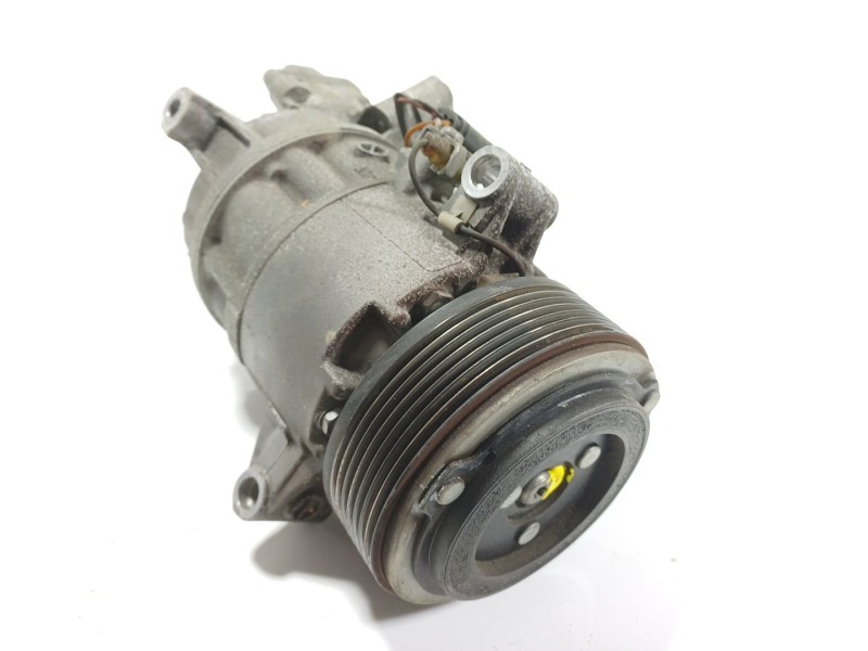 Recambio de compresor aire acondicionado para bmw serie 3 berlina (e90) 320i referencia OEM IAM  64529182794 