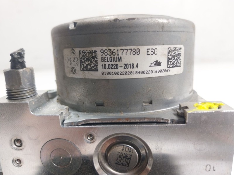 Recambio de abs para opel corsa f (p2jo) 1.2 (68) referencia OEM IAM  9836177780 