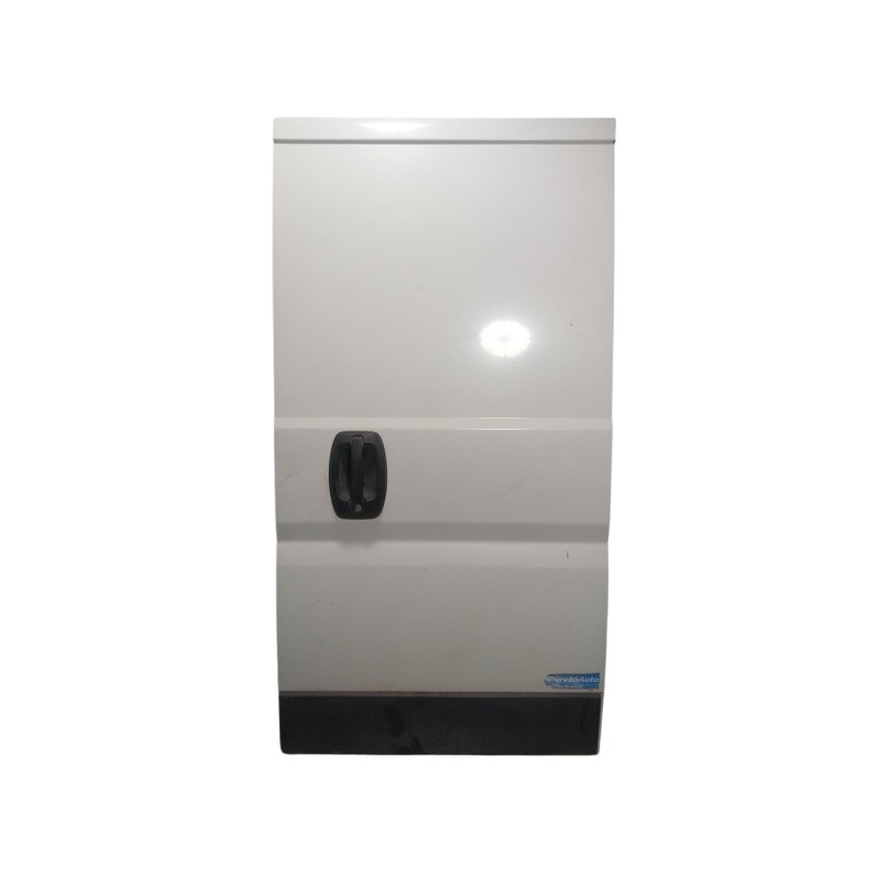 Recambio de puerta trasera derecha para peugeot boxer furgoneta 2.0 bluehdi 130 referencia OEM IAM   