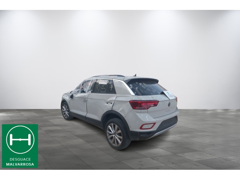 volkswagen t-roc (a11, d11) del año 2023