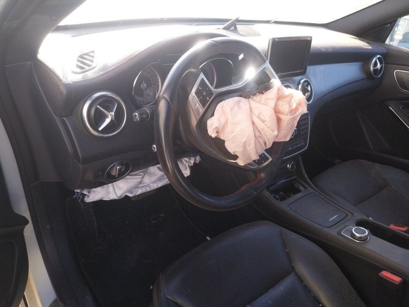 mercedes-benz cla coupé (c117) del año 2013