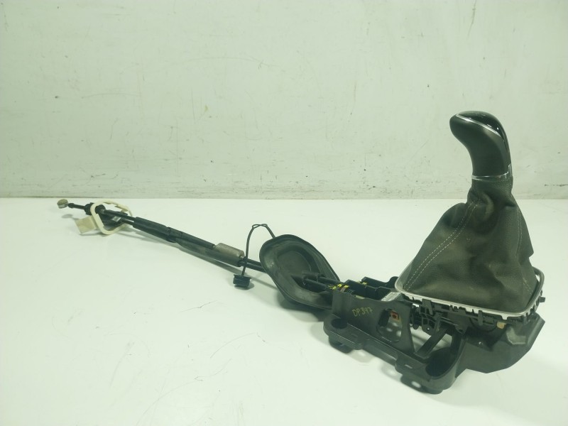 Recambio de palanca cambio para opel corsa f (p2jo) 1.2 (68) referencia OEM IAM  9824124780 