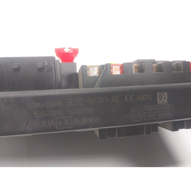 Recambio de caja reles / fusibles para land rover range rover evoque (l538) 2.2 d 4x4 referencia OEM IAM  BJ3214F041AE 