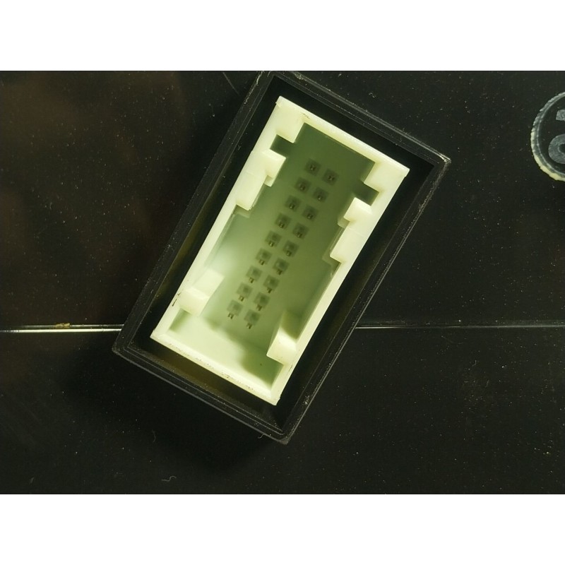 Recambio de cuadro instrumentos para opel corsa f (p2jo) 1.2 (68) referencia OEM IAM  9831576180 