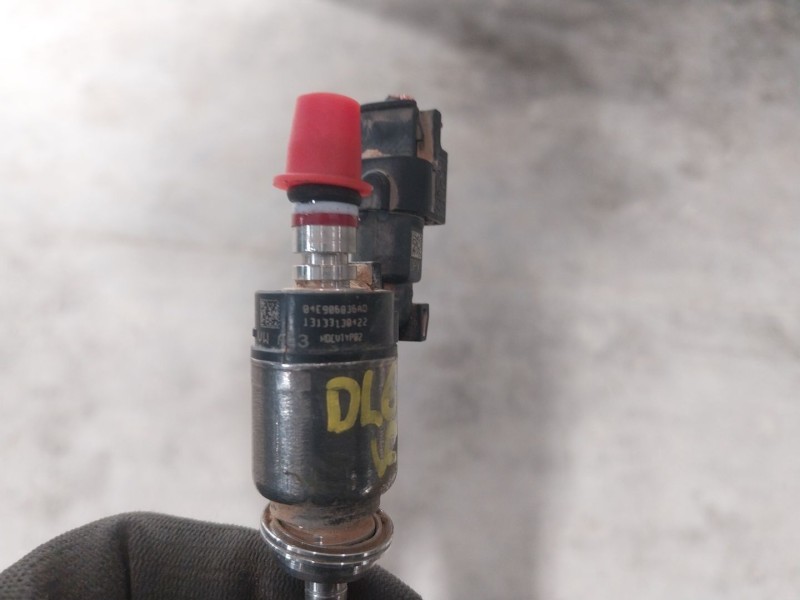 Recambio de inyector para seat ateca (kh7) 1.5 16v tsi act referencia OEM IAM  04E906036AD 