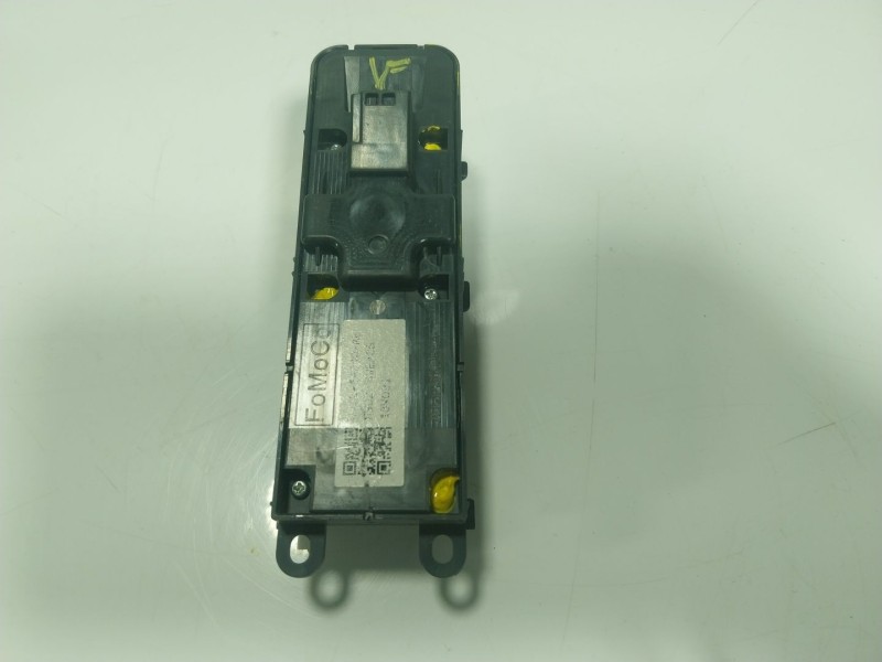 Recambio de mando elevalunas delantero izquierdo para land rover range rover evoque (l538) 2.2 d 4x4 referencia OEM IAM  BJ32145