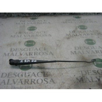 BRAZO LIMPIA DELANTERO DERECHO 