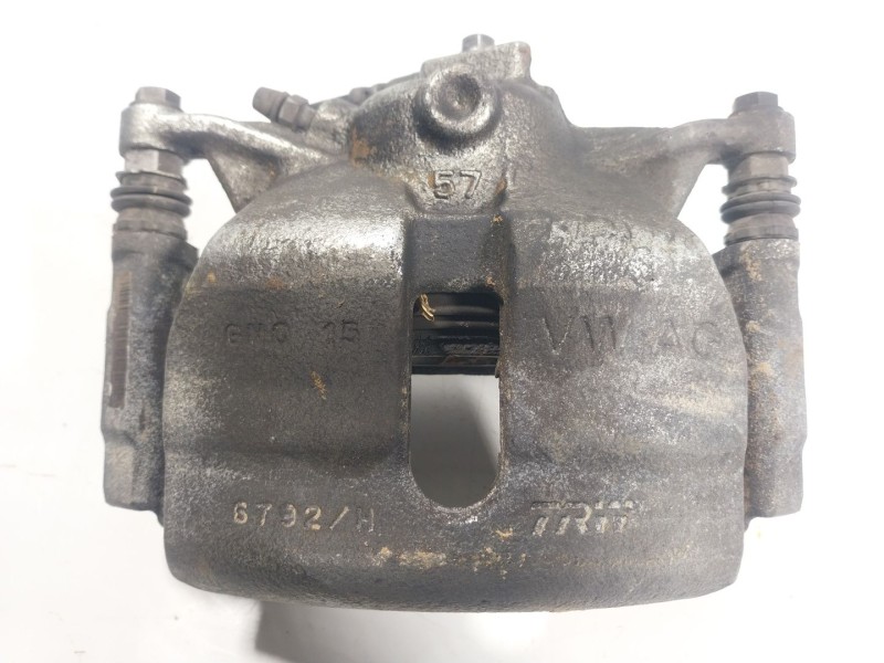 Recambio de pinza freno delantera derecha para seat ateca (kh7) 1.5 16v tsi act referencia OEM IAM   