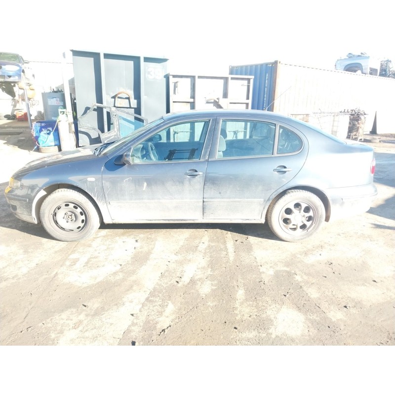 seat toledo ii (1m2) del año 2000