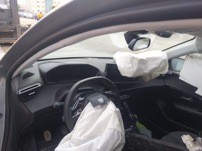 peugeot 208 ii (ub_, up_, uw_, uj_) del año 2024