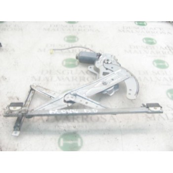 ELEVALUNAS DELANTERO DERECHO 