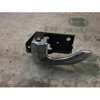 MANETA INTERIOR TRASERA IZQUIERDA 8361026010 