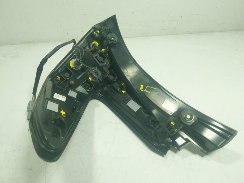 Recambio de piloto trasero izquierdo para nissan leaf (ze1) electric referencia OEM IAM 265555SH0A 265555SH04 