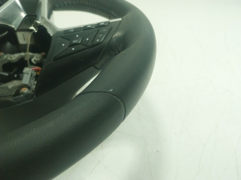 Recambio de volante para nissan leaf (ze1) electric referencia OEM IAM 484305SH1A 9504UN20296 