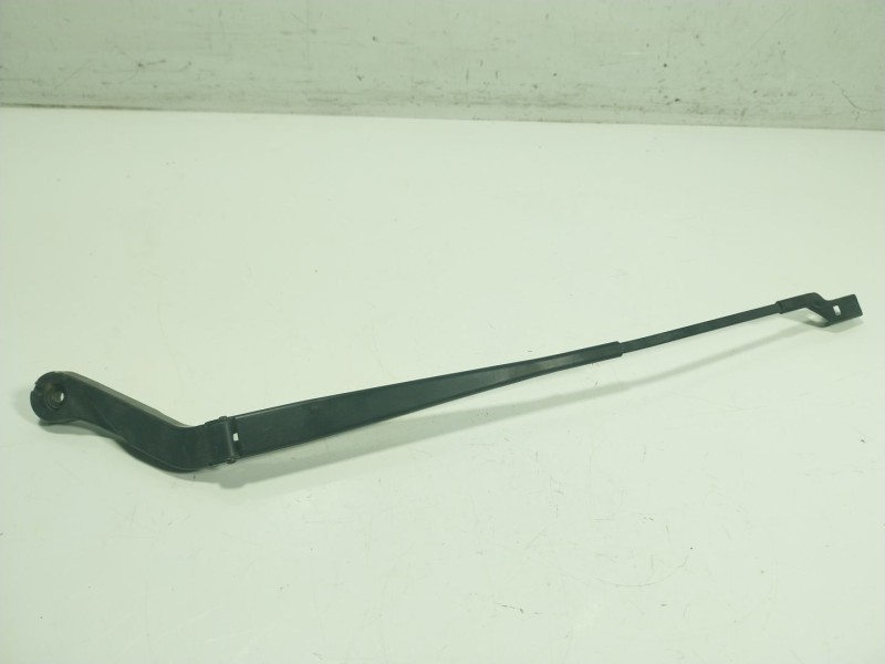 Recambio de brazo limpia delantero izquierdo para peugeot boxer furgoneta 2.0 bluehdi 130 referencia OEM IAM 6429CG  