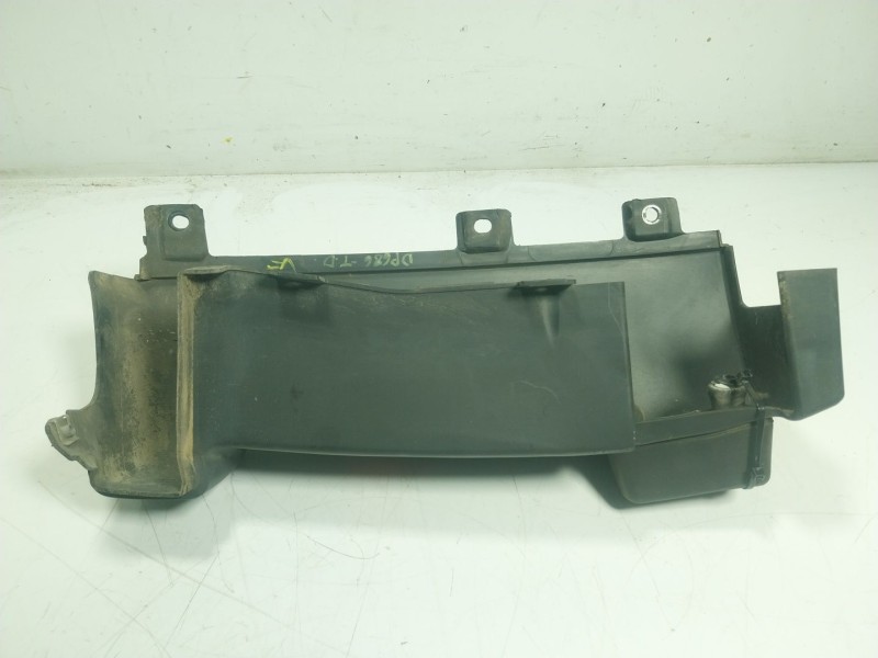 Recambio de puntera paragolpes trasera derecha para peugeot boxer furgoneta 2.0 bluehdi 130 referencia OEM IAM 1637185280  