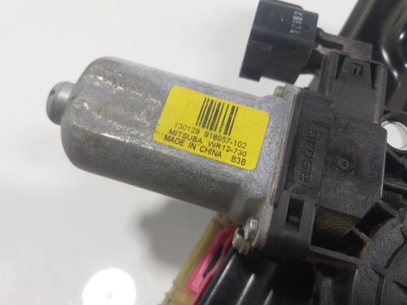 Recambio de elevalunas trasero derecho para land rover range rover evoque (l538) 2.2 d 4x4 referencia OEM IAM LR046660 BJ3227000