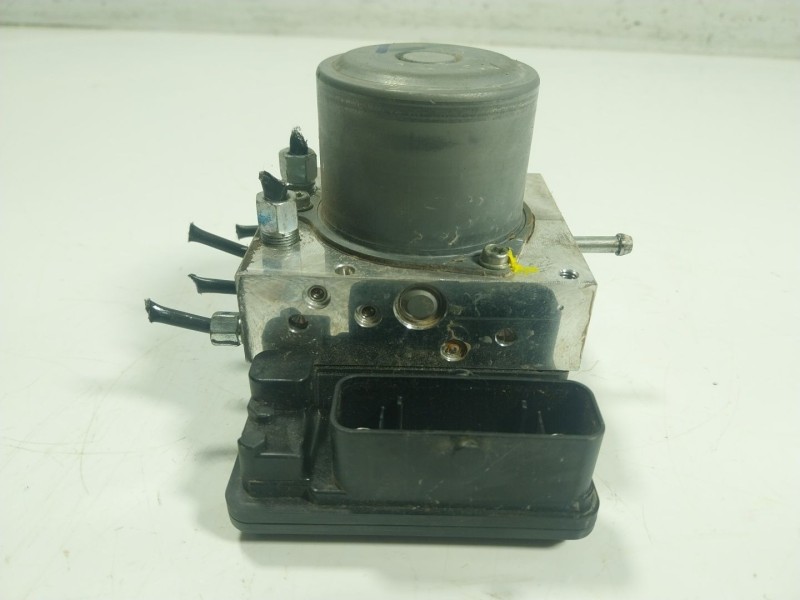 Recambio de abs para nissan leaf (ze1) electric referencia OEM IAM 476605SD0D 476605SD0C 