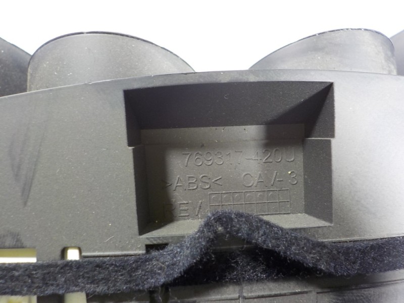 Recambio de cuadro instrumentos para opel astra j lim. 1.7 16v cdti referencia OEM IAM 13433776 13433776 