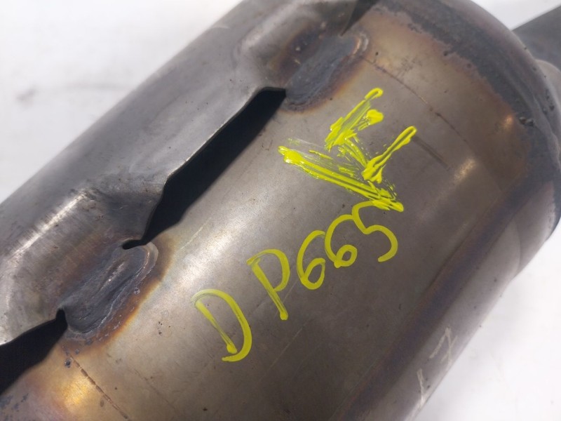 Recambio de catalizador para ford ecosport 1.5 ecoblue tdci referencia OEM IAM 1877421 F1B15H284AA 